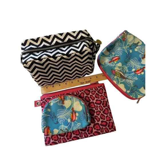 💖Bag Bundle Set Of 4 Vibrant Patterned Zippered Cosmetic Bags - Picture 4 of 6